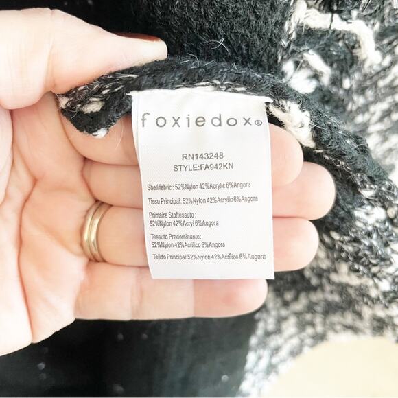 FOXIEDOX Black and White Knit Fringe Cardigan Size Large NWT - Picture 6 of 7